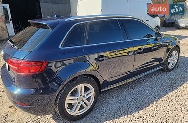 Хетчбек Audi A3 2017 в Кременці фото 7 Хетчбек Audi A3 2017 в Кременці