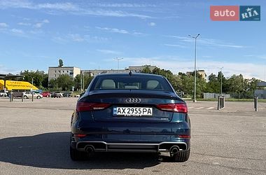 Седан Audi A3 2017 в Харкові
