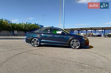 Седан Audi A3 2017 в Харкові