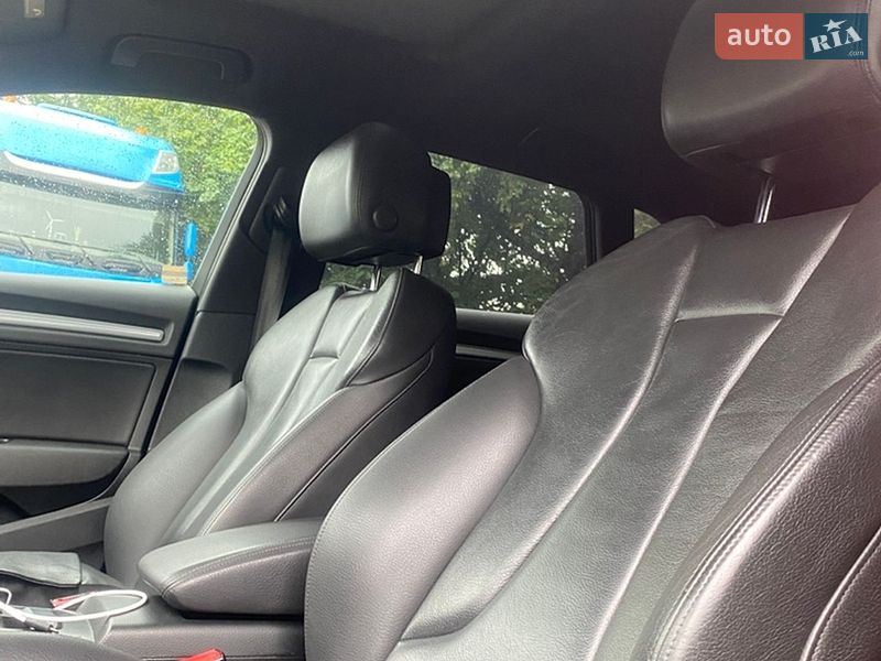 Хэтчбек Audi A3 2015 в Ровно