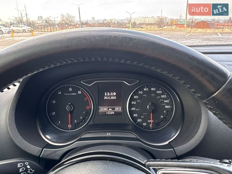 Седан Audi A3 2014 в Харкові