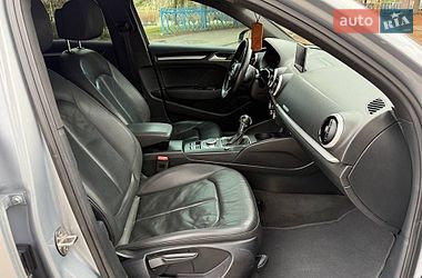 Седан Audi A3 2016 в Харкові