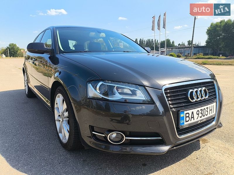 Хетчбек Audi A3 2011 в Кропивницькому