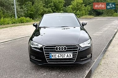 Хэтчбек Audi A3 2015 в Днепре