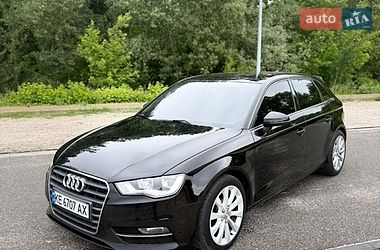 Хэтчбек Audi A3 2015 в Днепре