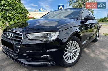 Седан Audi A3 2016 в Києві