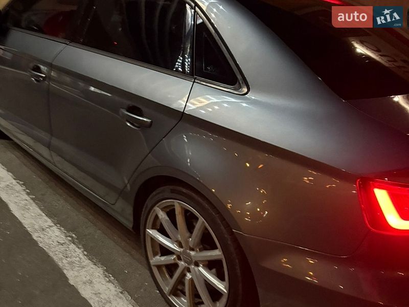 Седан Audi A3 2015 в Харькове