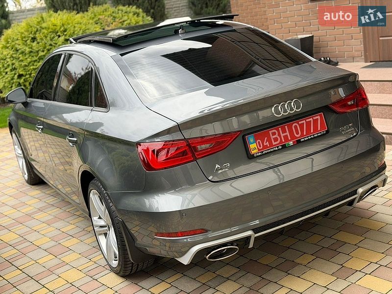 Седан Audi A3 2015 в Дніпрі