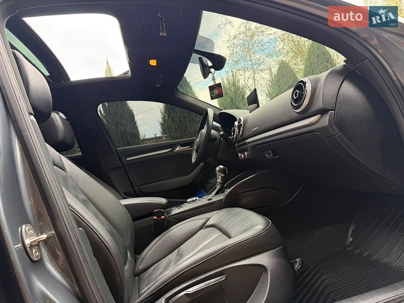 Седан Audi A3 2015 в Дніпрі