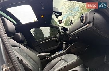 Седан Audi A3 2015 в Дніпрі