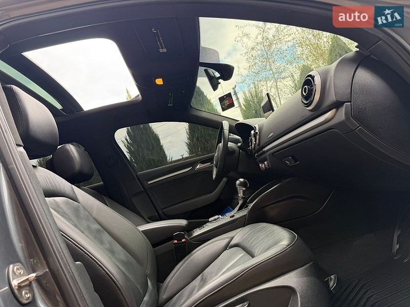 Седан Audi A3 2015 в Дніпрі