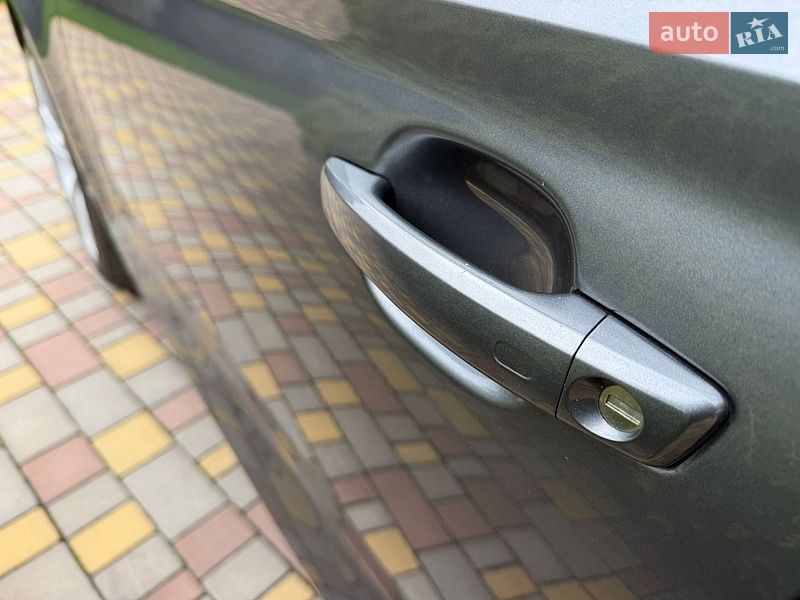 Седан Audi A3 2015 в Дніпрі