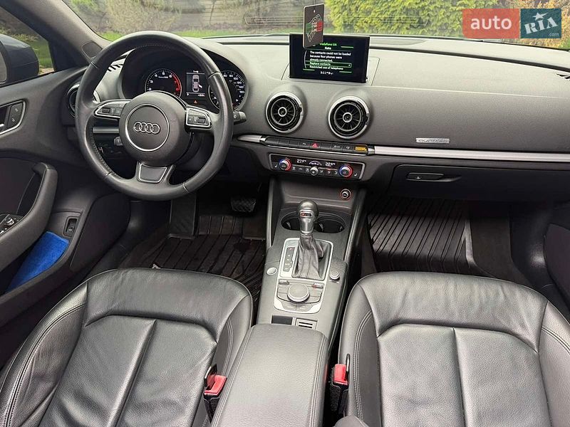 Седан Audi A3 2015 в Дніпрі