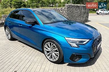 Хэтчбек Audi A3 2021 в Ивано-Франковске