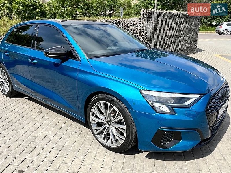 Хэтчбек Audi A3 2021 в Ивано-Франковске