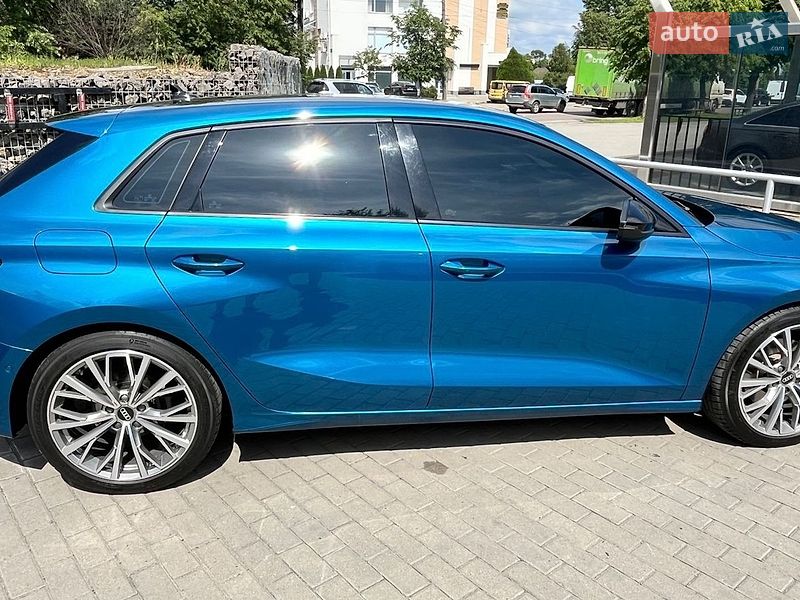 Хэтчбек Audi A3 2021 в Ивано-Франковске
