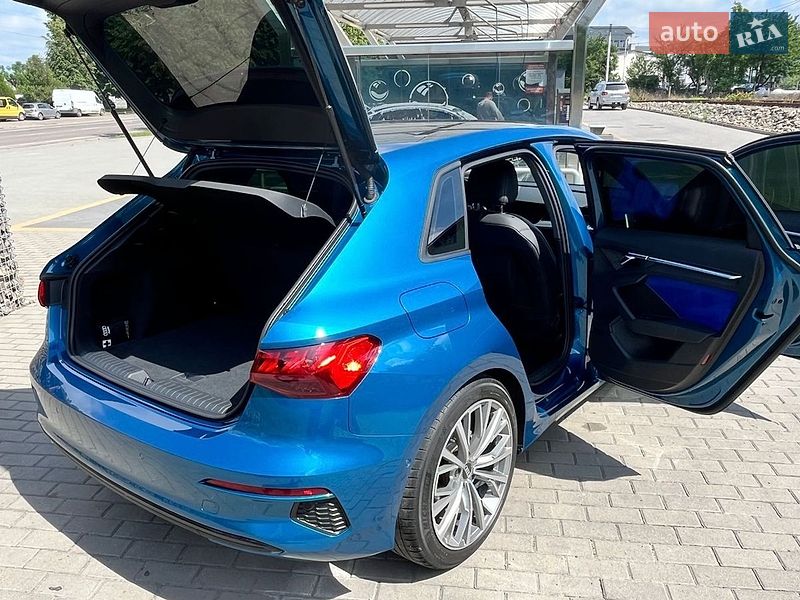 Хэтчбек Audi A3 2021 в Ивано-Франковске