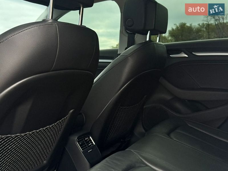 Седан Audi A3 2015 в Києві фото 33 Седан Audi A3 2015 в Києві