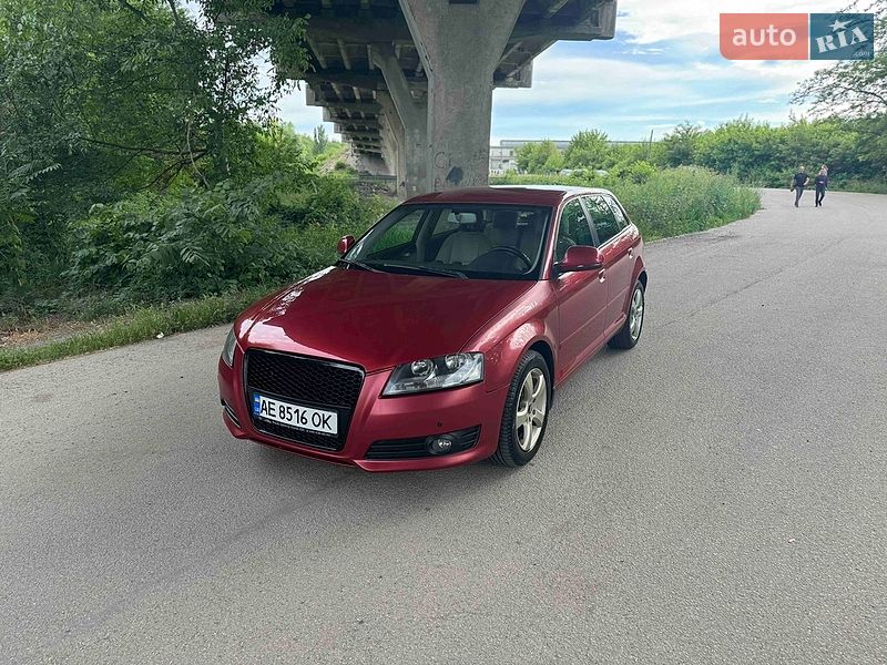 Хэтчбек Audi A3 2009 в Днепре
