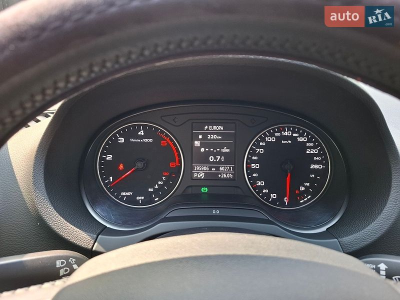 Седан Audi A3 2016 в Одессе