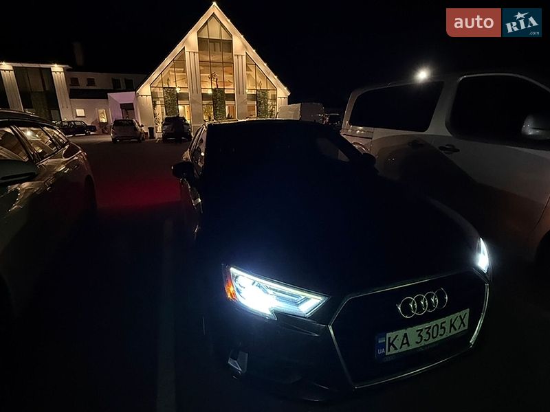 Седан Audi A3 2016 в Києві