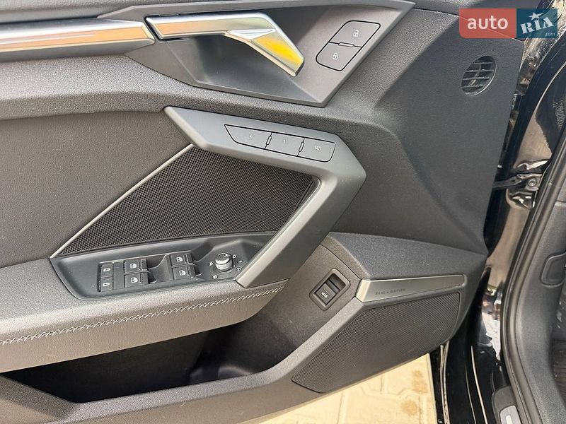 Седан Audi A3 2022 в Киеве фото 10 Седан Audi A3 2022 в Киеве