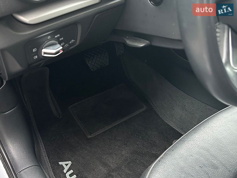 Седан Audi A3 2016 в Києві