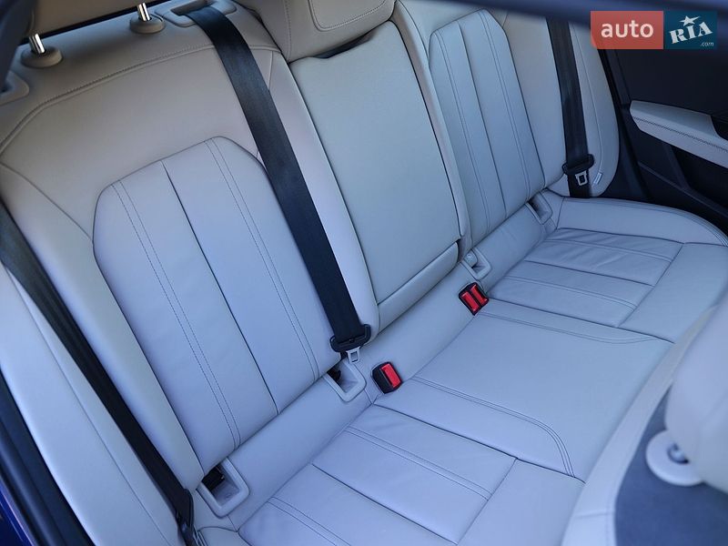 Седан Audi A3 2022 в Киеве