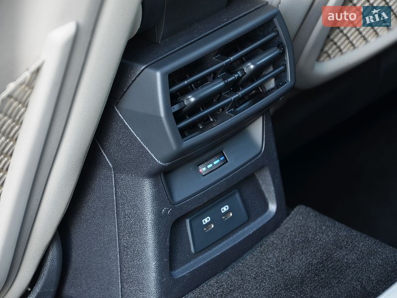 Седан Audi A3 2022 в Киеве