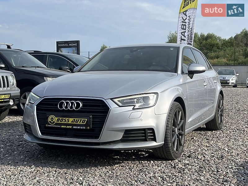 Хетчбек Audi A3 2018 в Львові фото 3 Хетчбек Audi A3 2018 в Львові