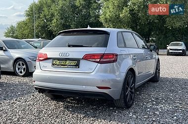Хетчбек Audi A3 2018 в Львові фото 7 Хетчбек Audi A3 2018 в Львові