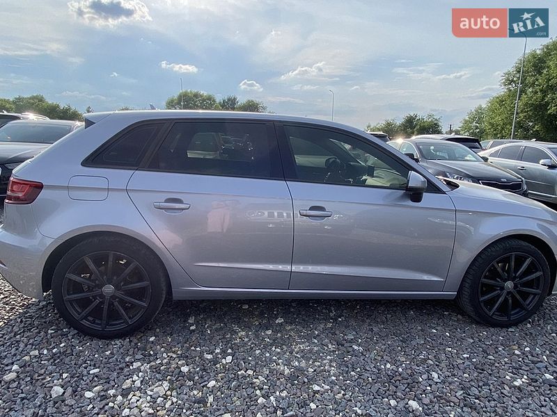 Хетчбек Audi A3 2018 в Львові фото 8 Хетчбек Audi A3 2018 в Львові