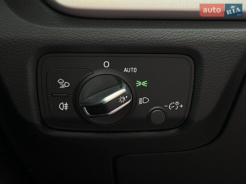 Хетчбек Audi A3 2018 в Львові фото 15 Хетчбек Audi A3 2018 в Львові
