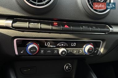 Хетчбек Audi A3 2018 в Львові фото 16 Хетчбек Audi A3 2018 в Львові