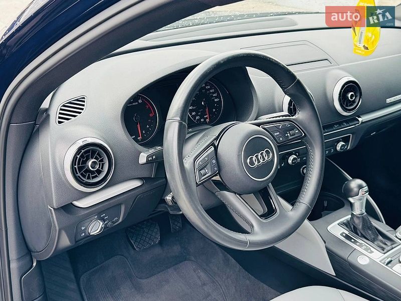 Седан Audi A3 2017 в Києві