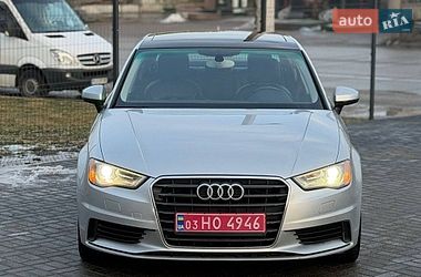 Седан Audi A3 2015 в Кропивницком
