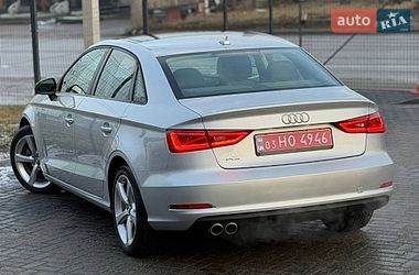 Седан Audi A3 2015 в Кропивницком
