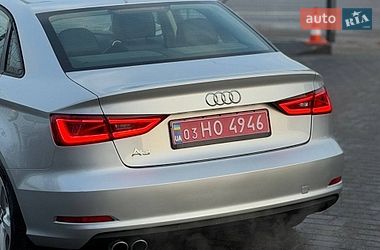 Седан Audi A3 2015 в Кропивницком