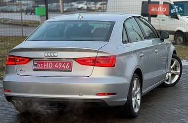 Седан Audi A3 2015 в Кропивницком