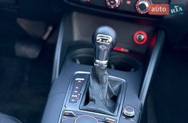 Седан Audi A3 2015 в Кропивницком
