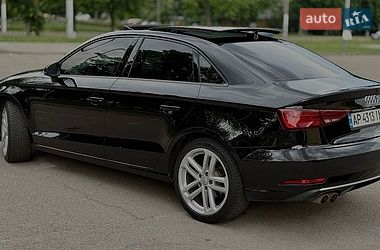 Седан Audi A3 2018 в Запоріжжі