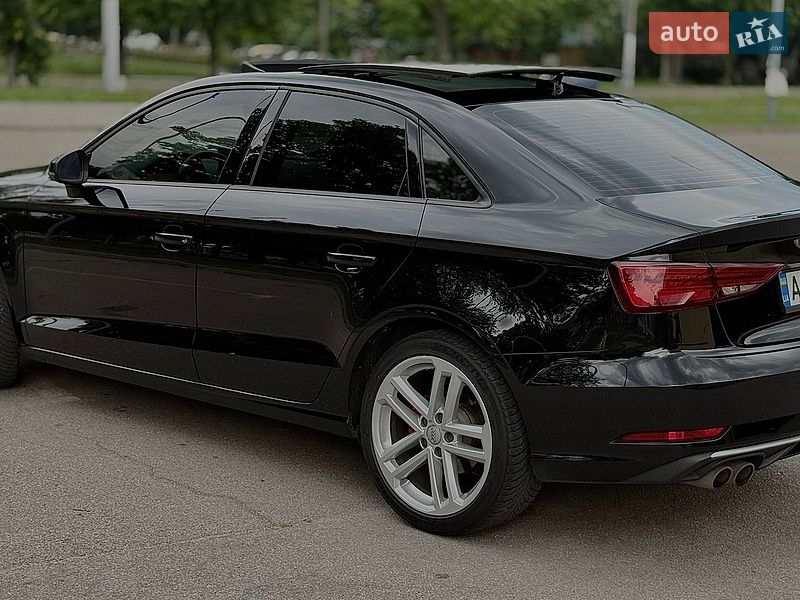 Седан Audi A3 2018 в Запоріжжі
