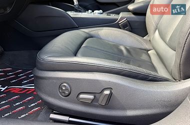 Седан Audi A3 2017 в Ужгороде