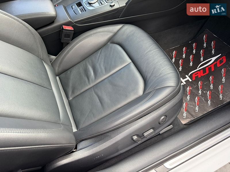 Седан Audi A3 2017 в Ужгороде