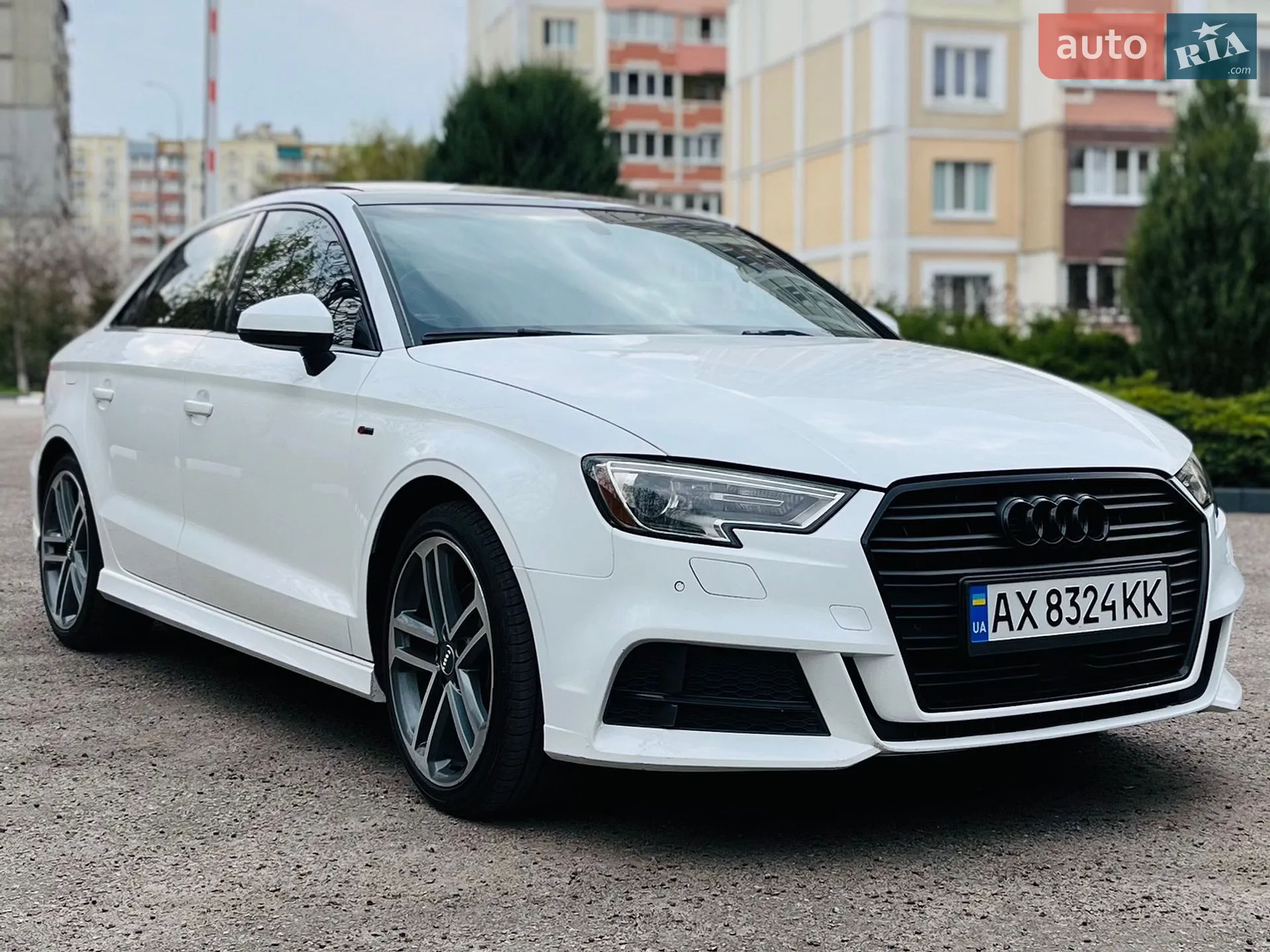 Audi A3 2014 VIN WAUEFGFF4F1065975 фото оголошення 5 з 20