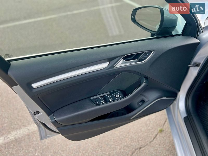 Седан Audi A3 2014 в Києві