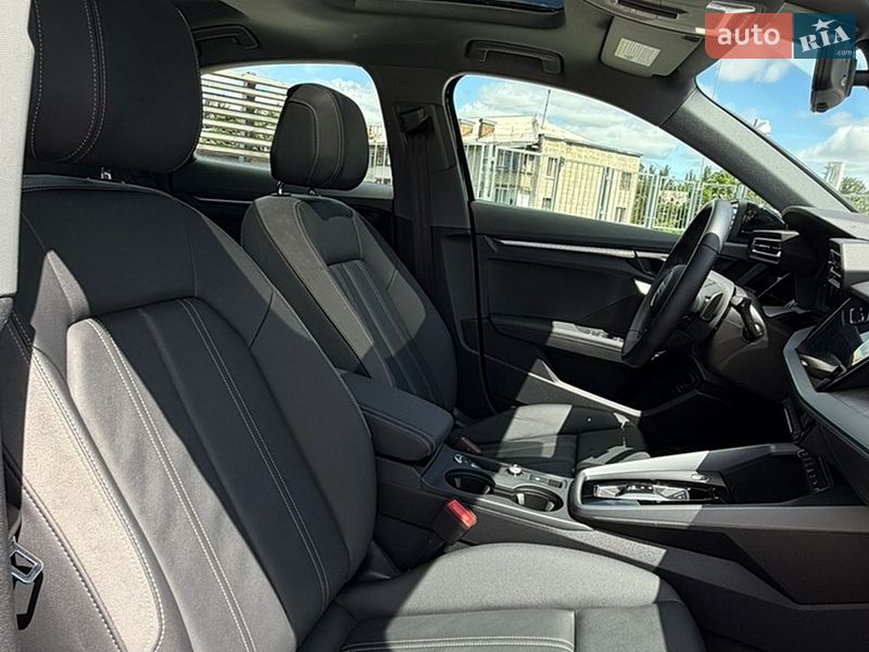 Седан Audi A3 2024 в Києві
