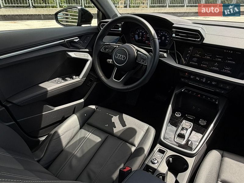 Седан Audi A3 2024 в Києві