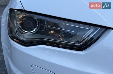 Седан Audi A3 2015 в Киеве