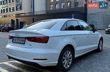 Седан Audi A3 2015 в Киеве
